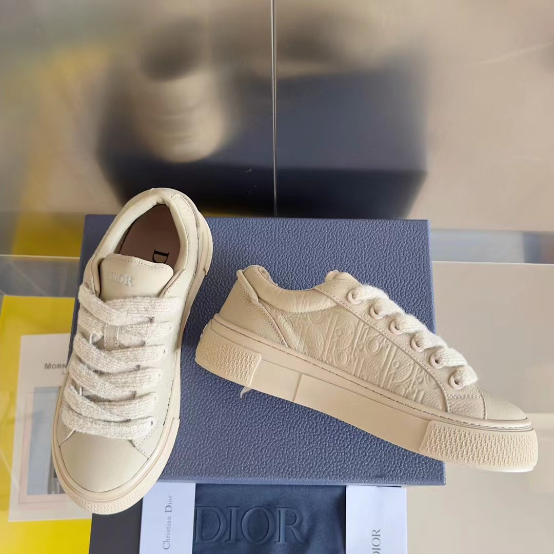 UA D*0r B33 Sneaker