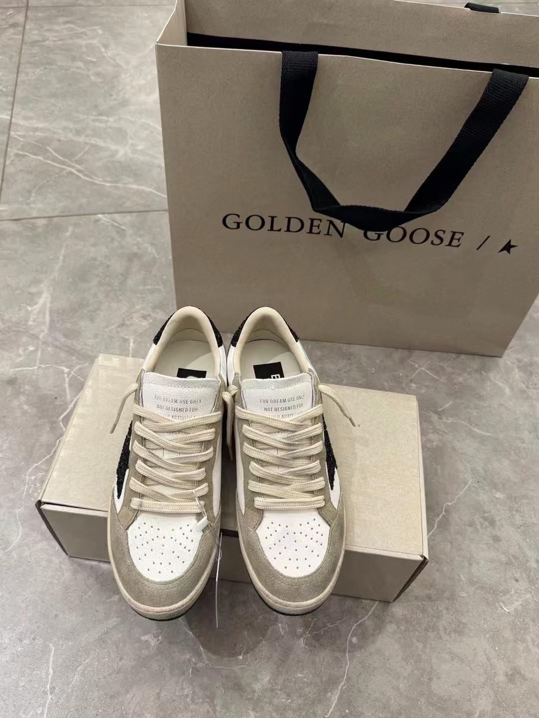 UA Golden Go*e S*per-Star Sneaker