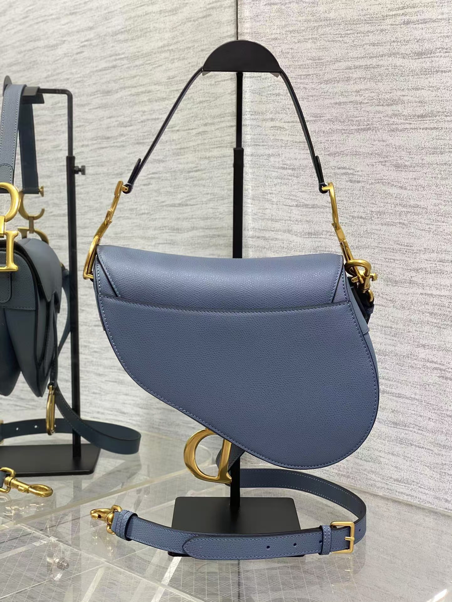 D*0r Saddle Bag Calfskin 25.5x20x6.5cm