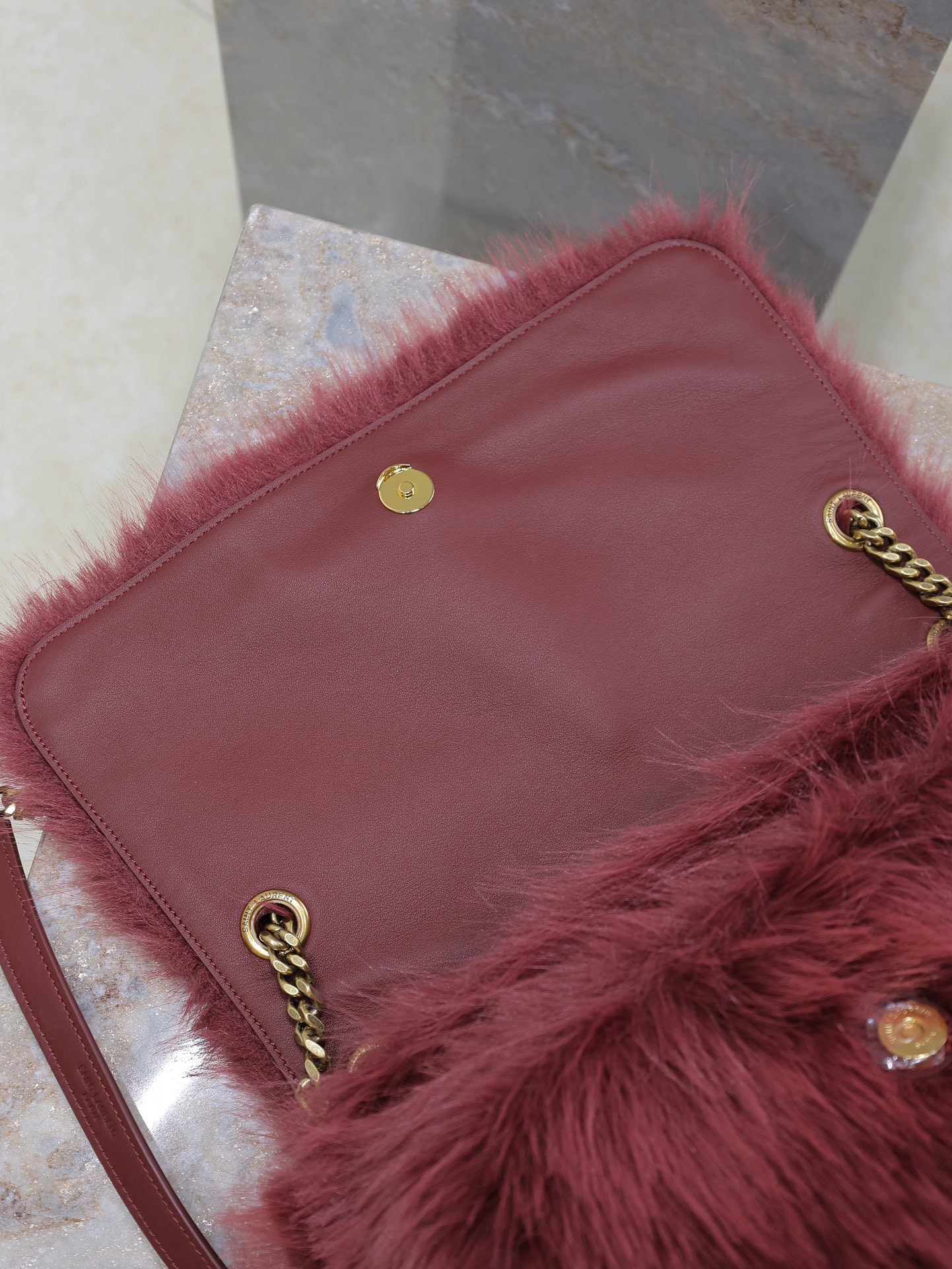 Y*L NIKI LARGE IN SHEARLING 32x23x9cm