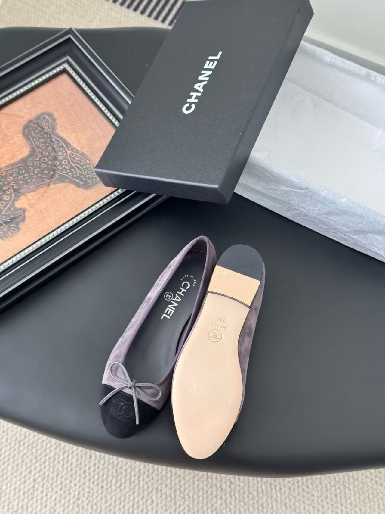 UA Ch*el Ballet flats