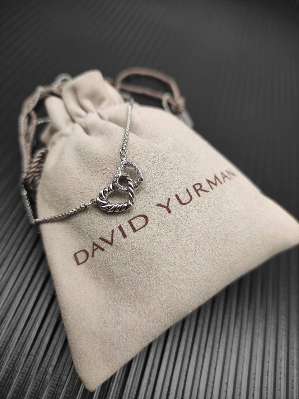 dau1d Yvrm*n interlocking heart necklace