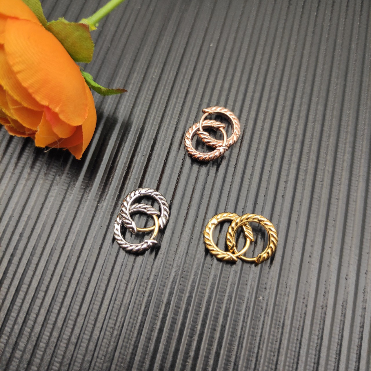 dau1d Yvrm*n earrings