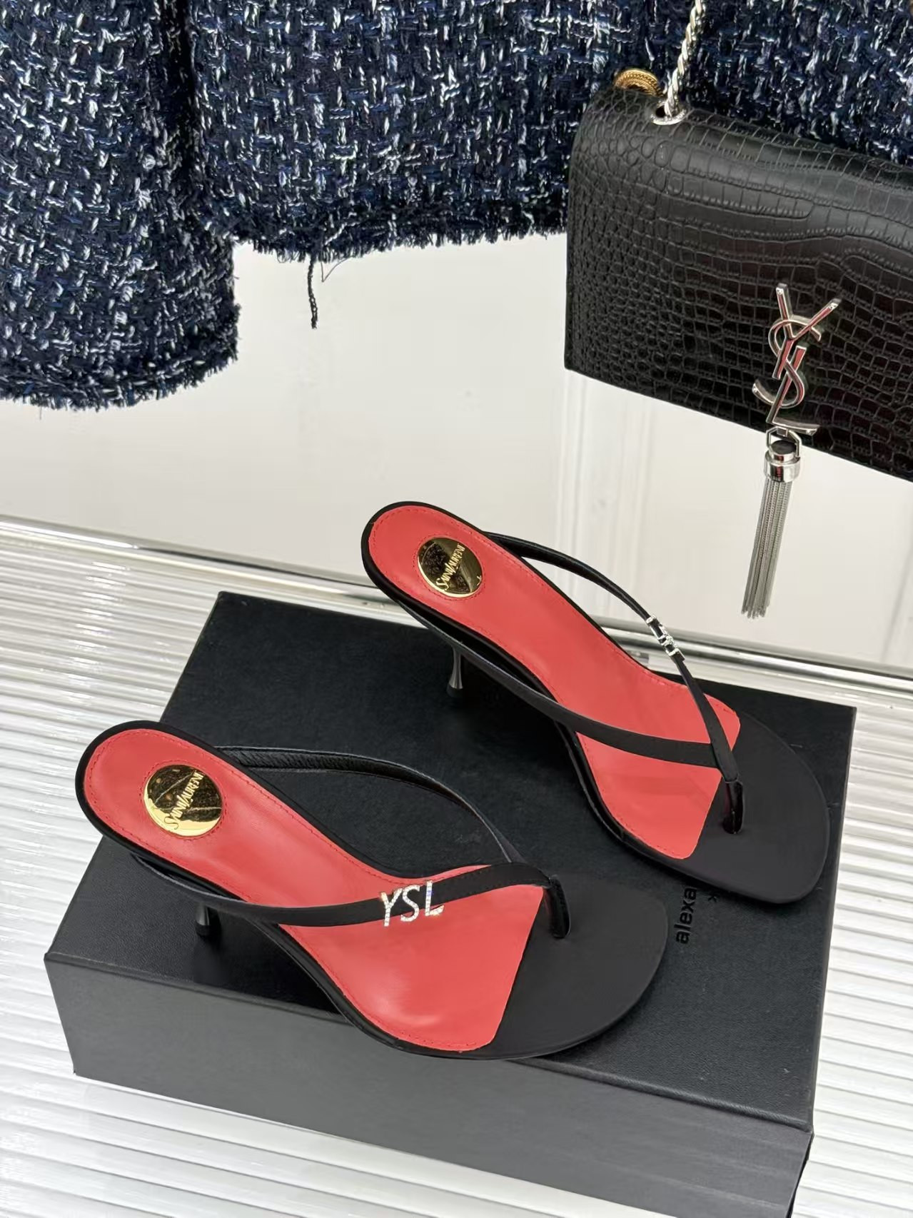 ua Y*L jerry mules