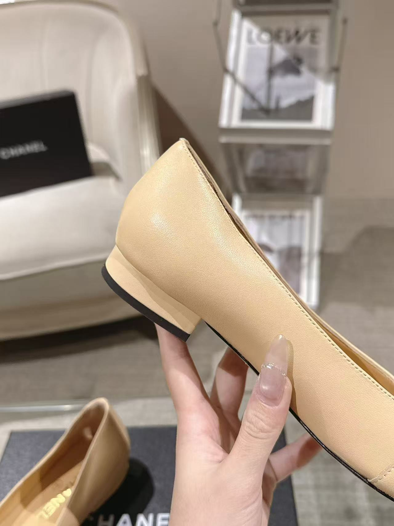 ua Ch*el flats