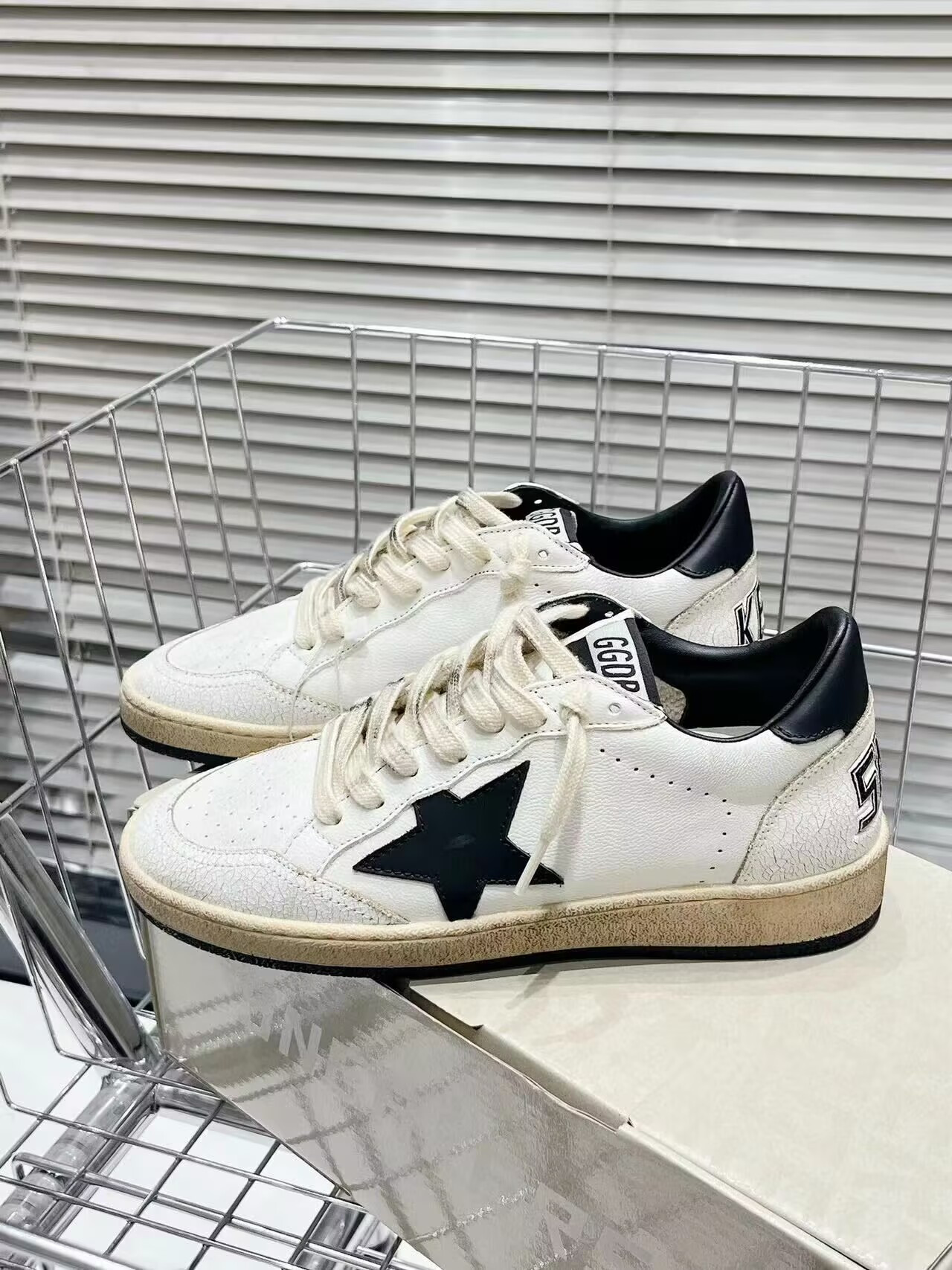 UA Golden Go*e Ball Star Sneaker