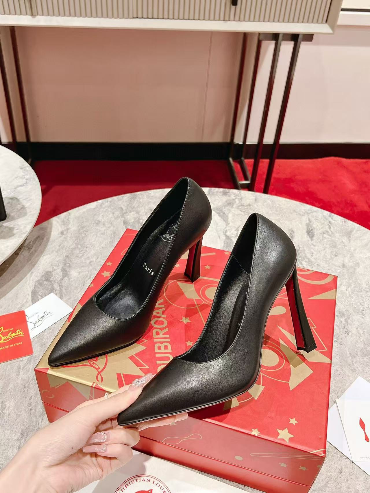 UA Ch**an Louboutin 10cm