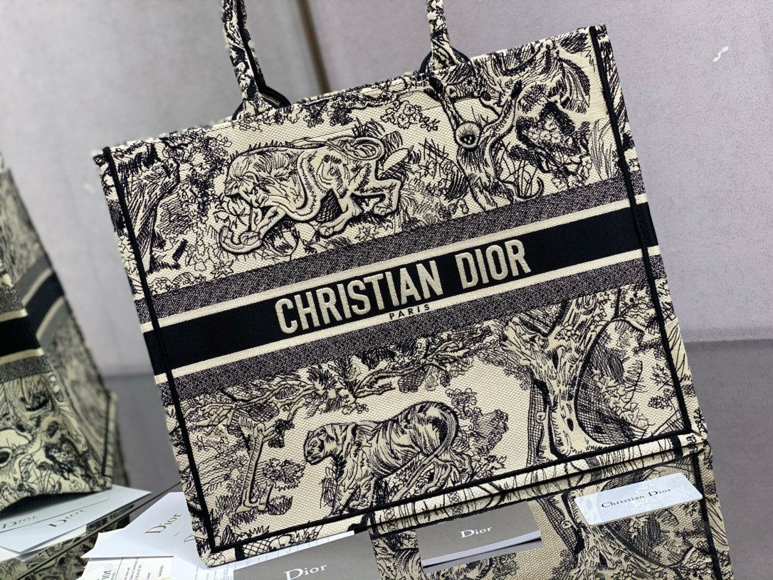 LARGE D*0r BOOK TOTE Ecru and Blue Toile de Jouy Embroidery 16.5 x 14 x 7.5 inches
