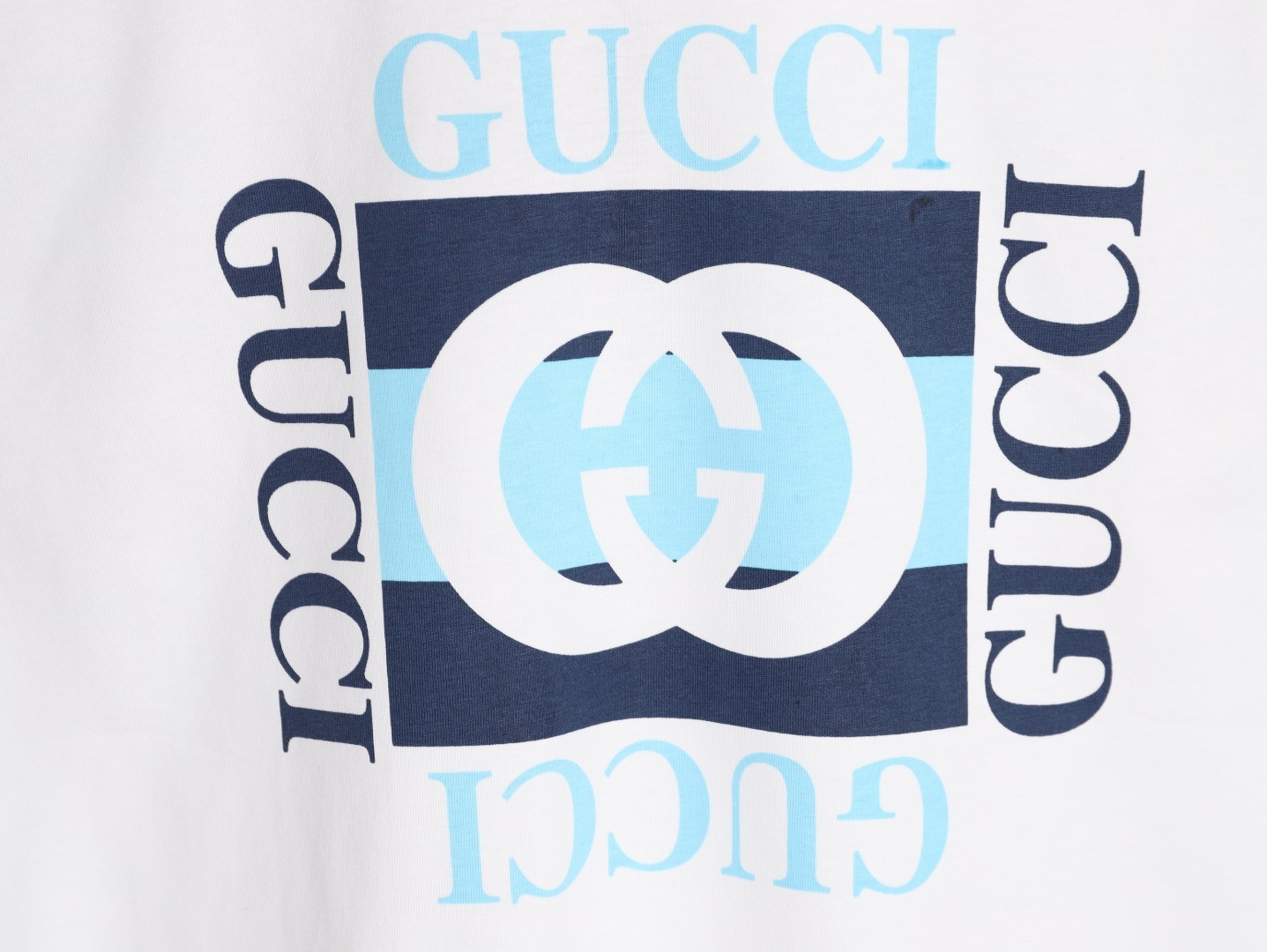 G*u*i Long-sleeved T-shirt