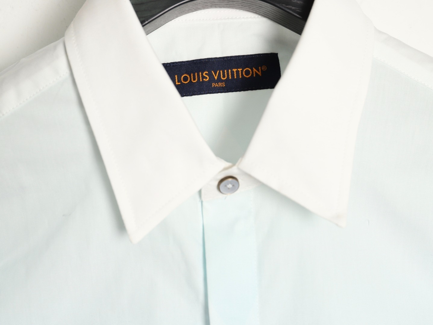 L0*is V*t0n LV Shirts