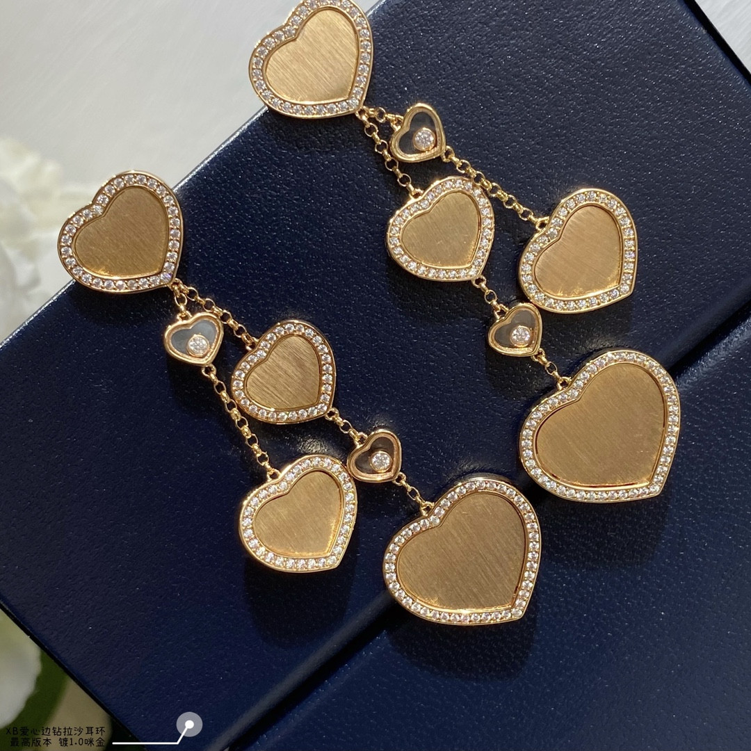 Chopard Heart-shaped Edge Diamond Brushed Earrings