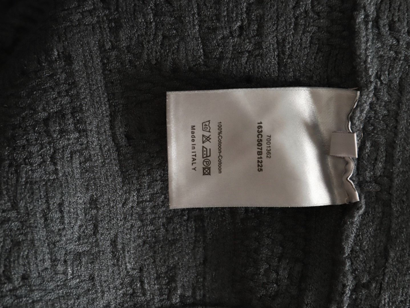D*0r CD 25ss Sweaters
