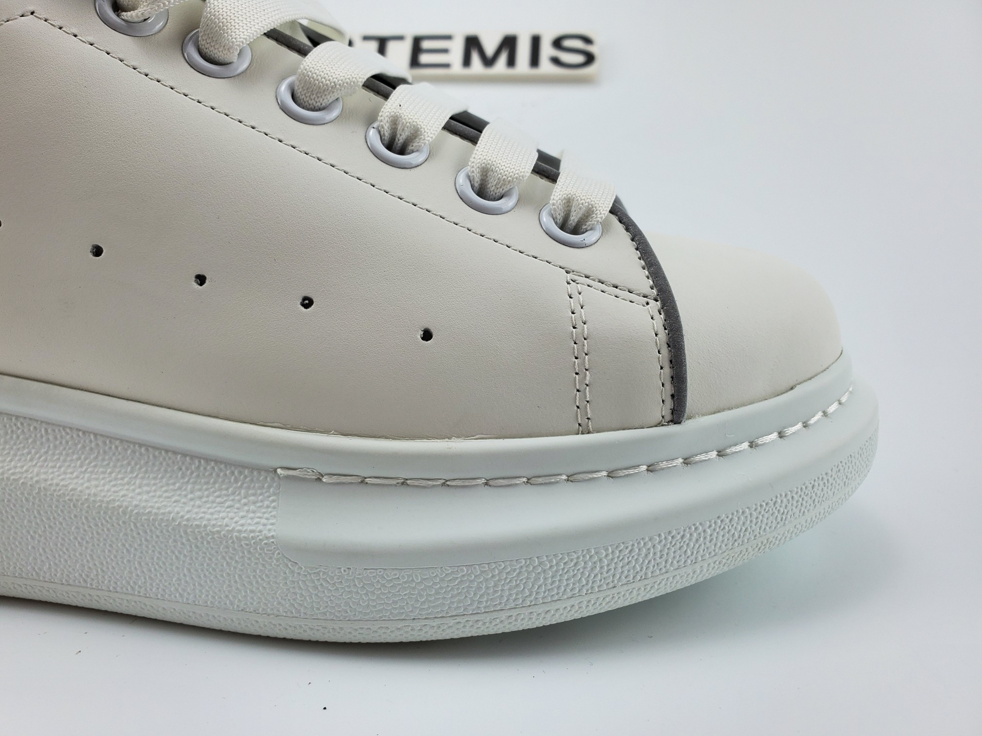 ale*d*r M*Q*en trainers long tongue 3m reflective