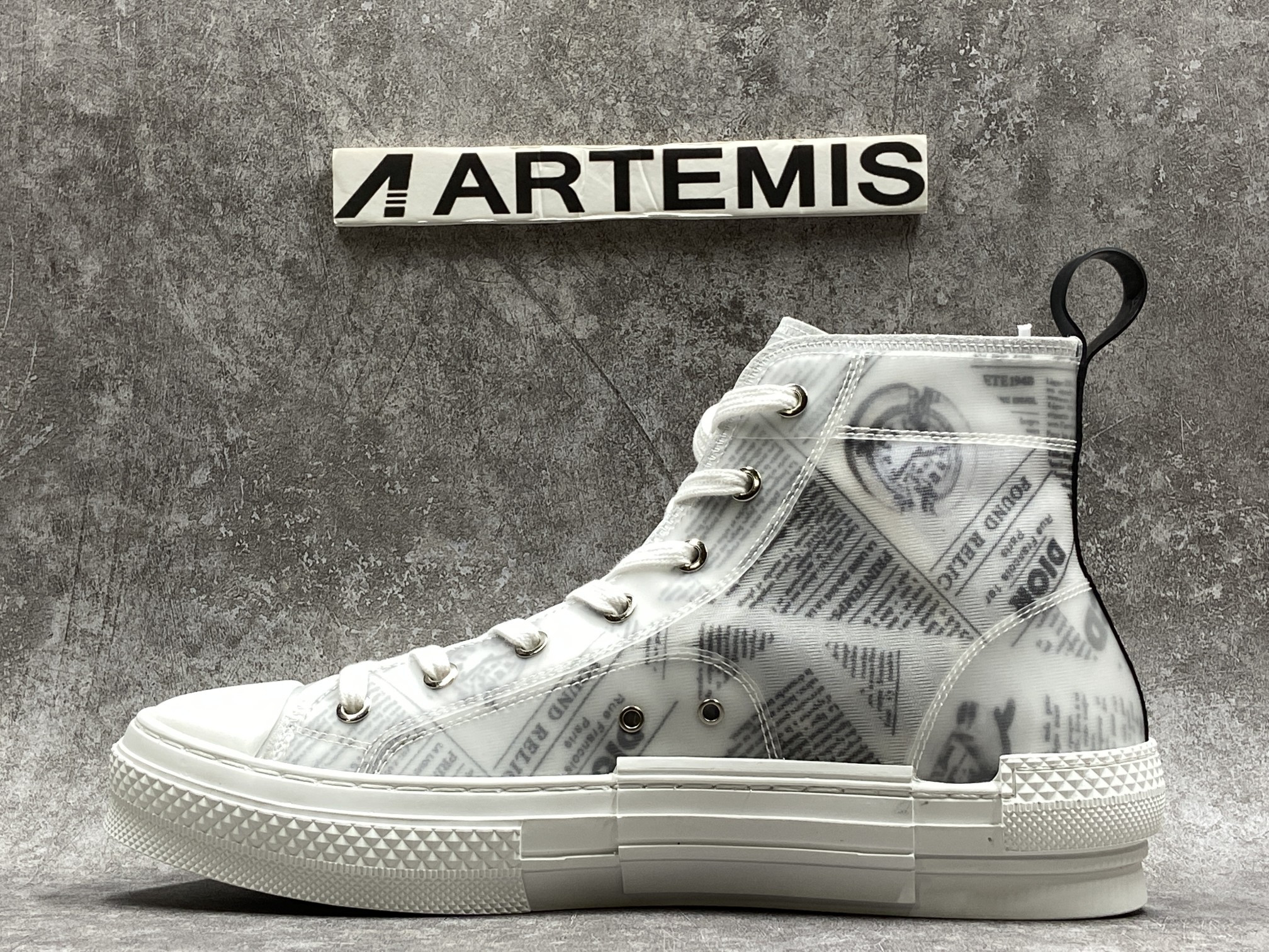 D*0r B23 High Top Daniel Asham Newspaper