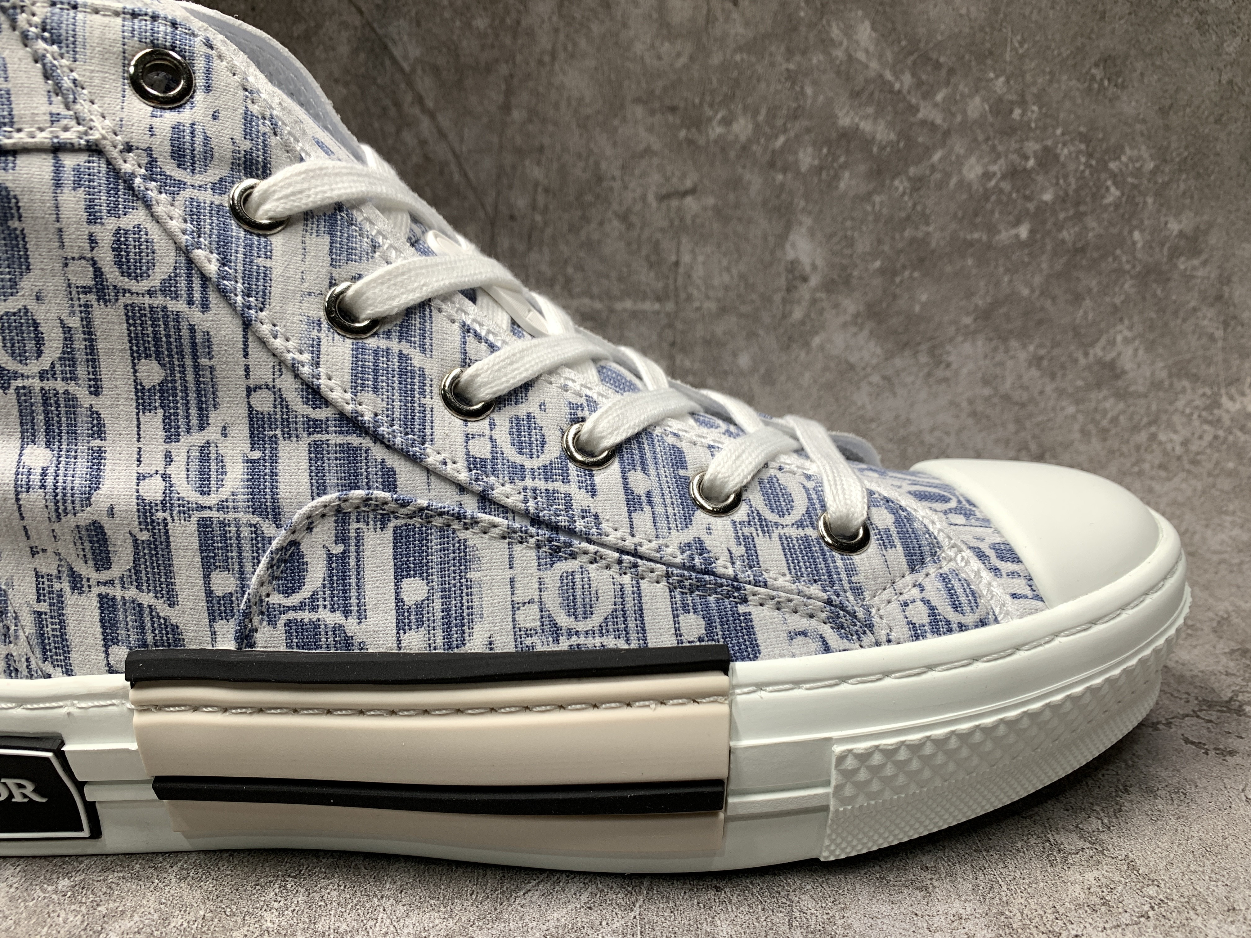D*0r B23 High Blue