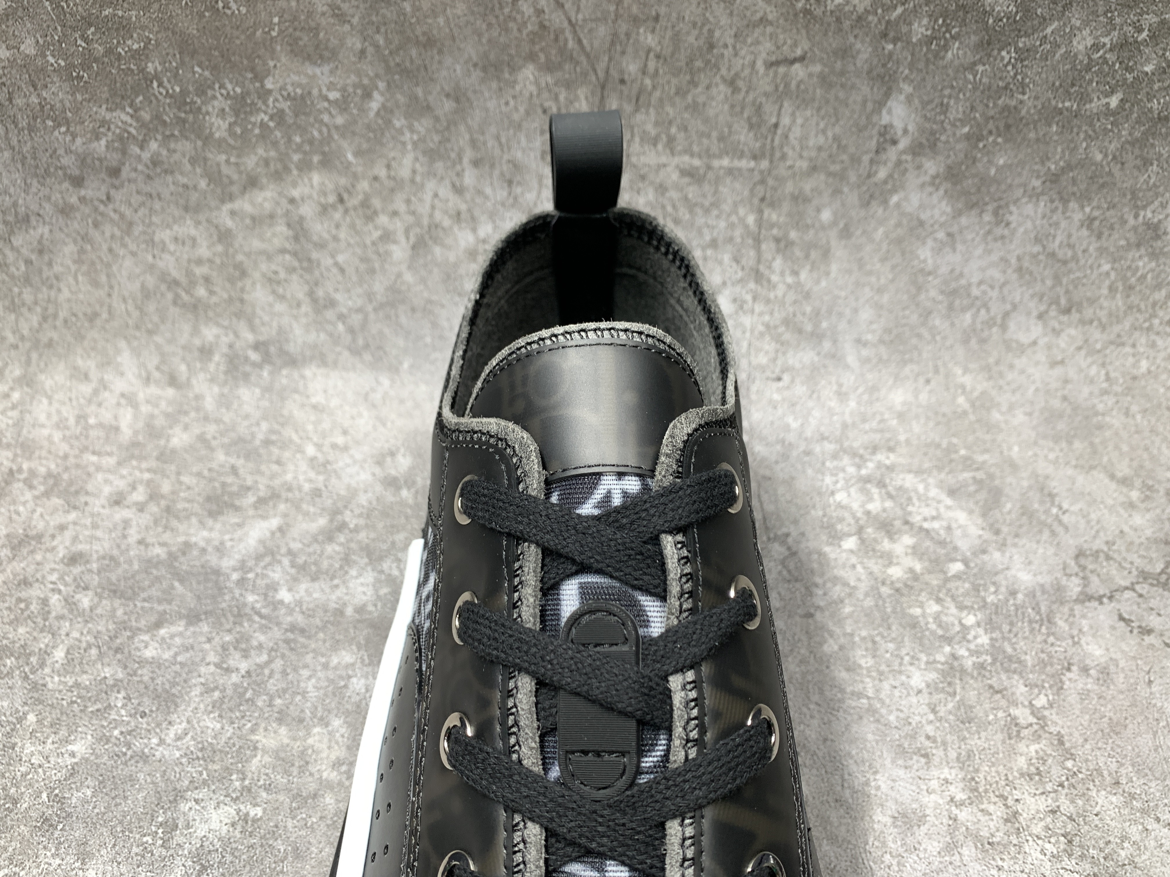 D*0r B23 Low Top Canvas Oblique Black