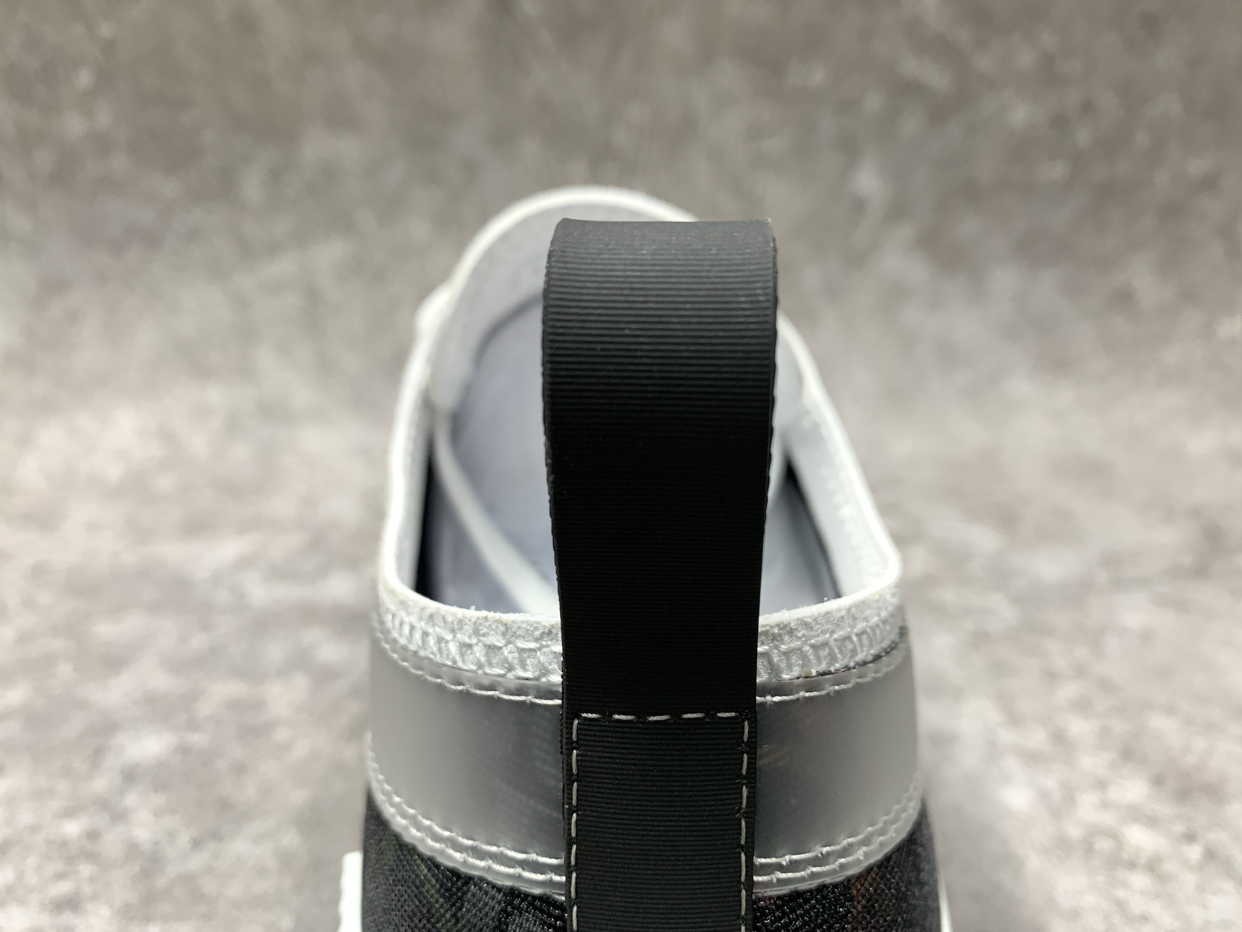 D*0r B23 Low Blue Black