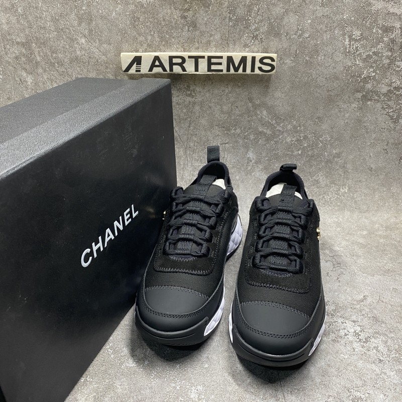 Ch*el Low Top Trainer Velvet Black