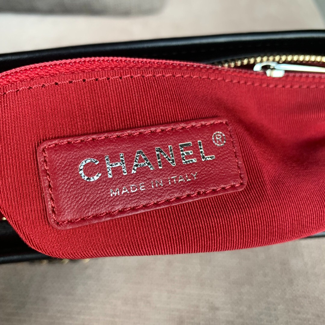 Ch*el Gabrielle Small bag 20cm