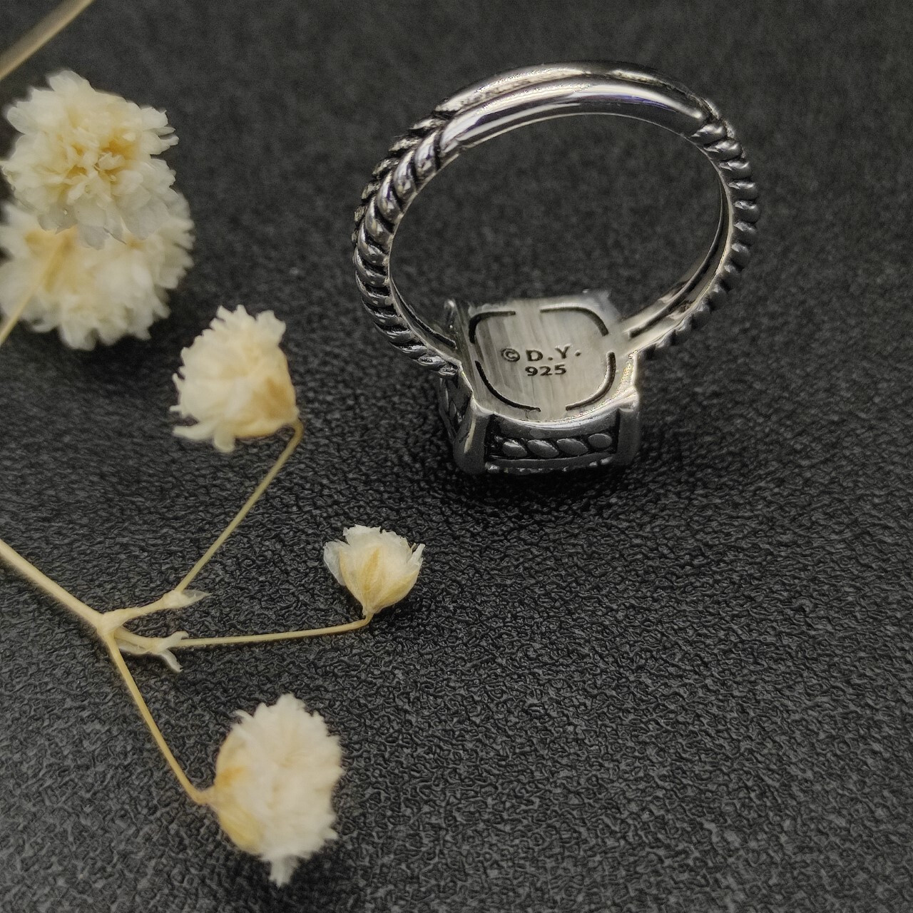 dau1d Yvrm*n four prong full di*m*nd ring