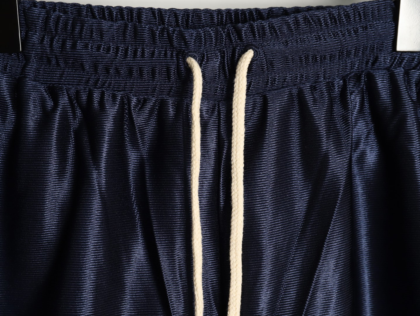 G*u*i shorts