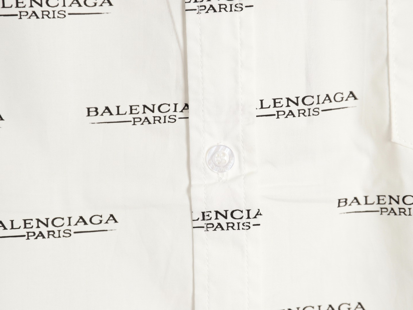 Ba*len*cia*ga Short-sleeved Shirts