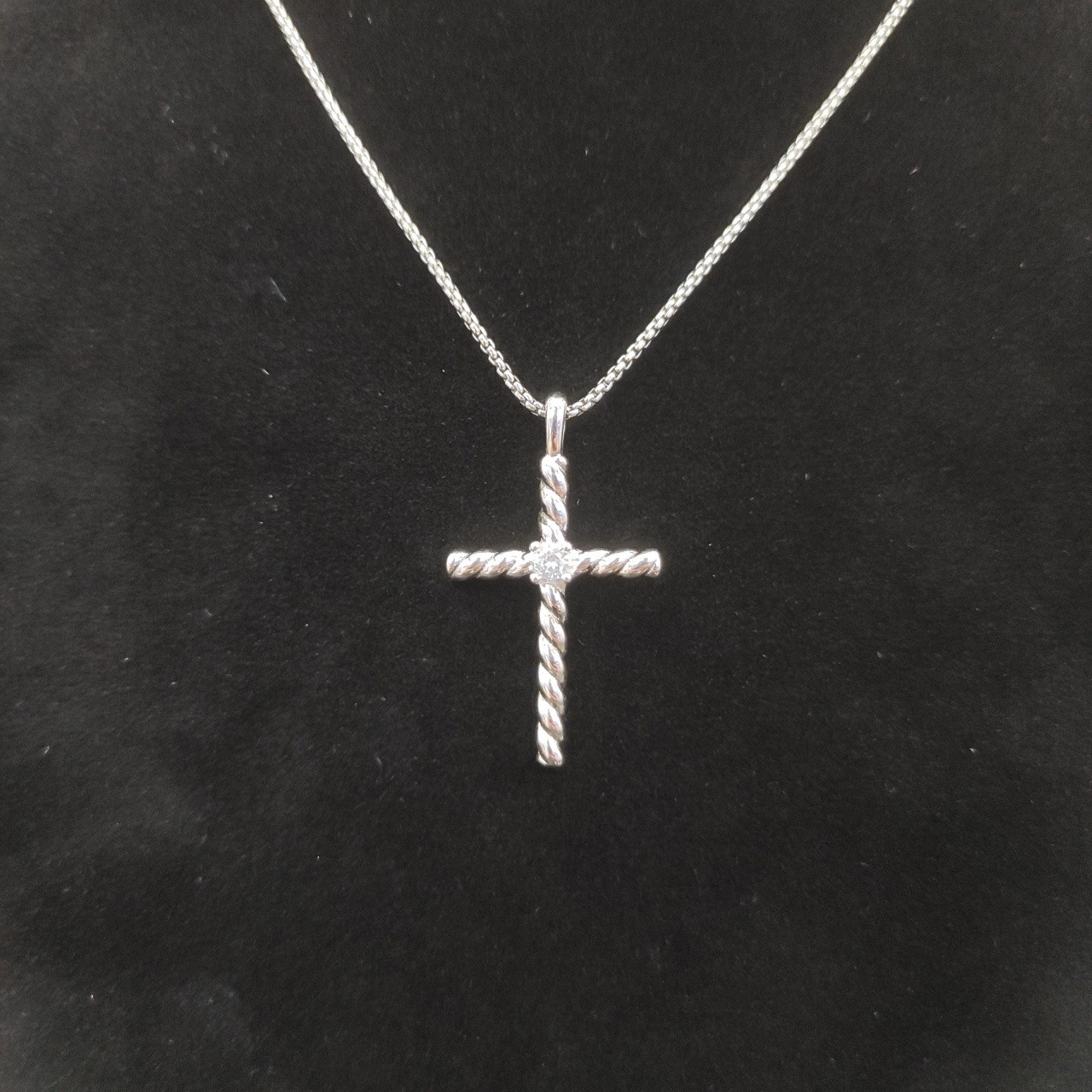 dau1d Yvrm*n cross necklace(chain length 45+5cm delay chain chain thickness 1.5mm)