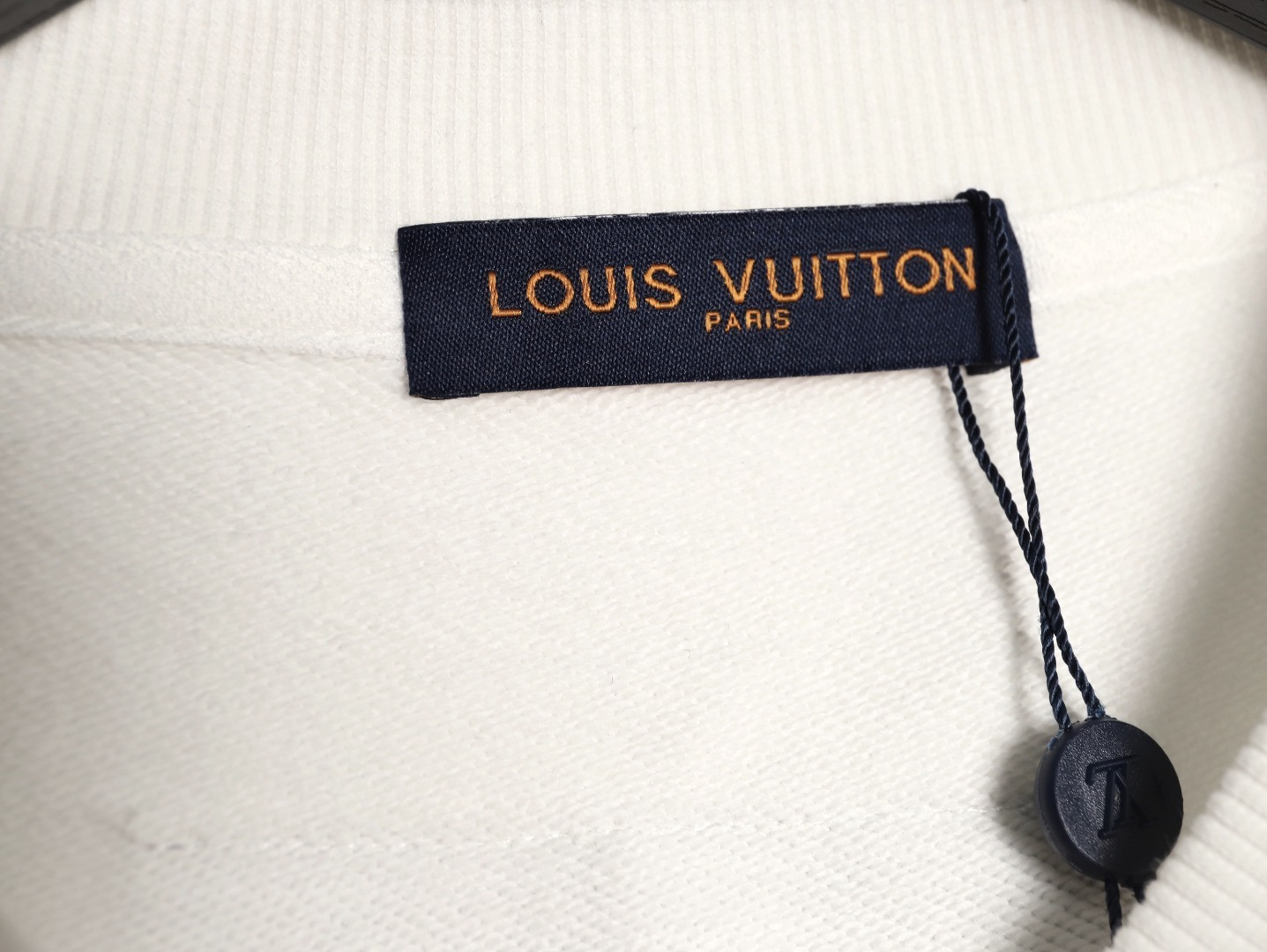 L0*is V*t0n LV 25FW Hoodies