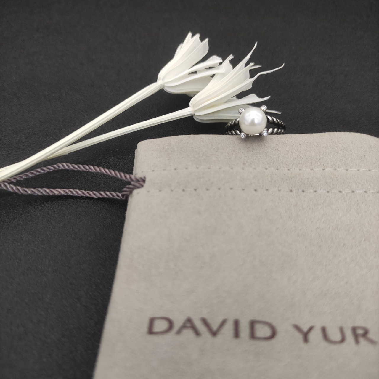 dau1d Yvrm*n four claw peal ring