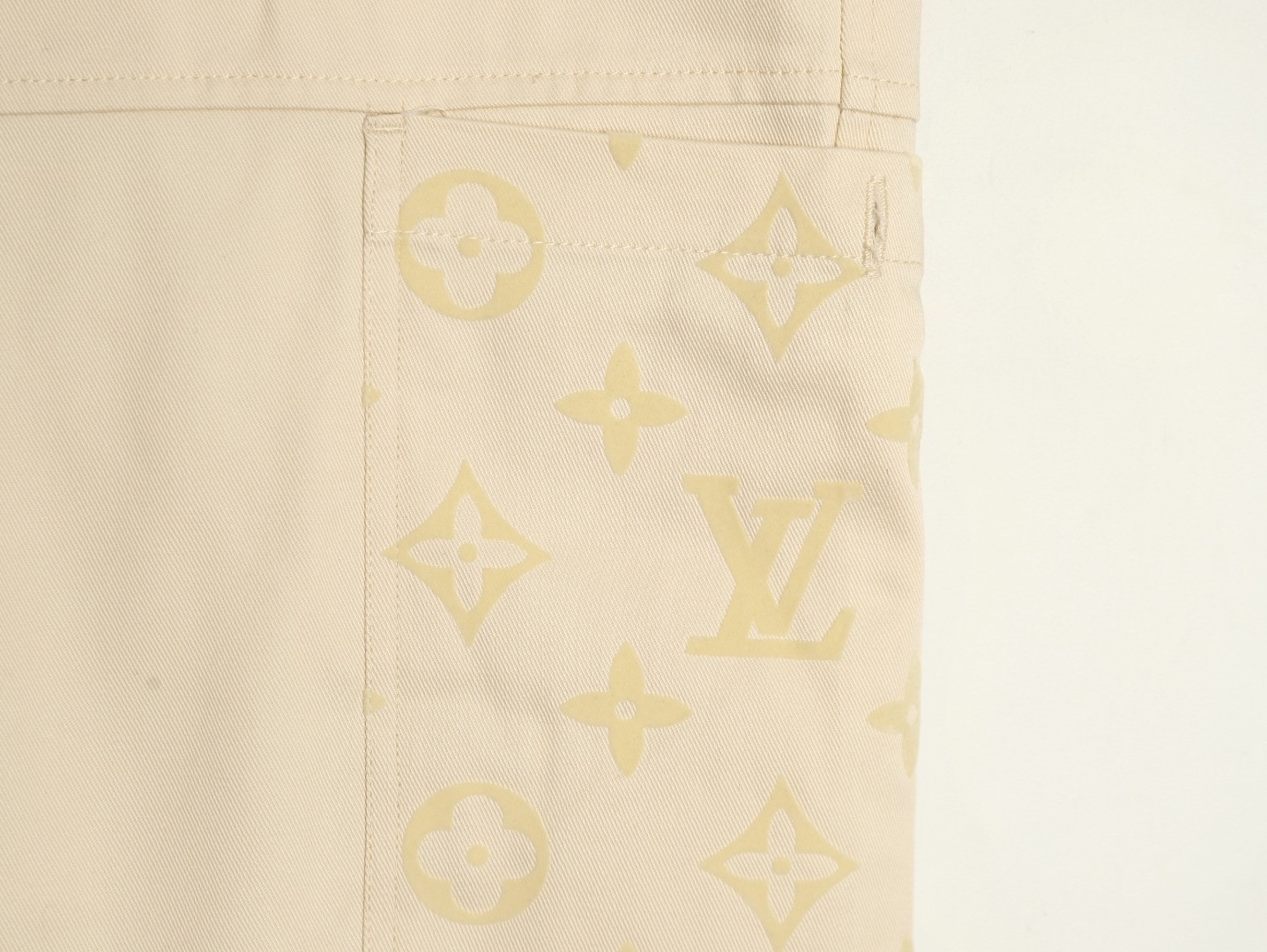 L0*is V*t0n LV Jeans Suit