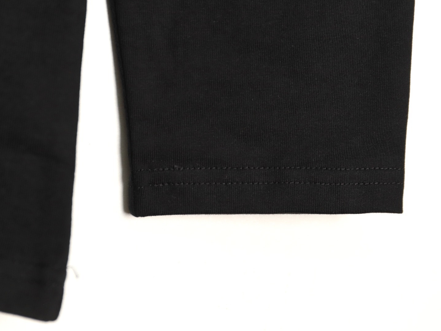 Ba*len*cia*ga Long-sleeved T-shirt