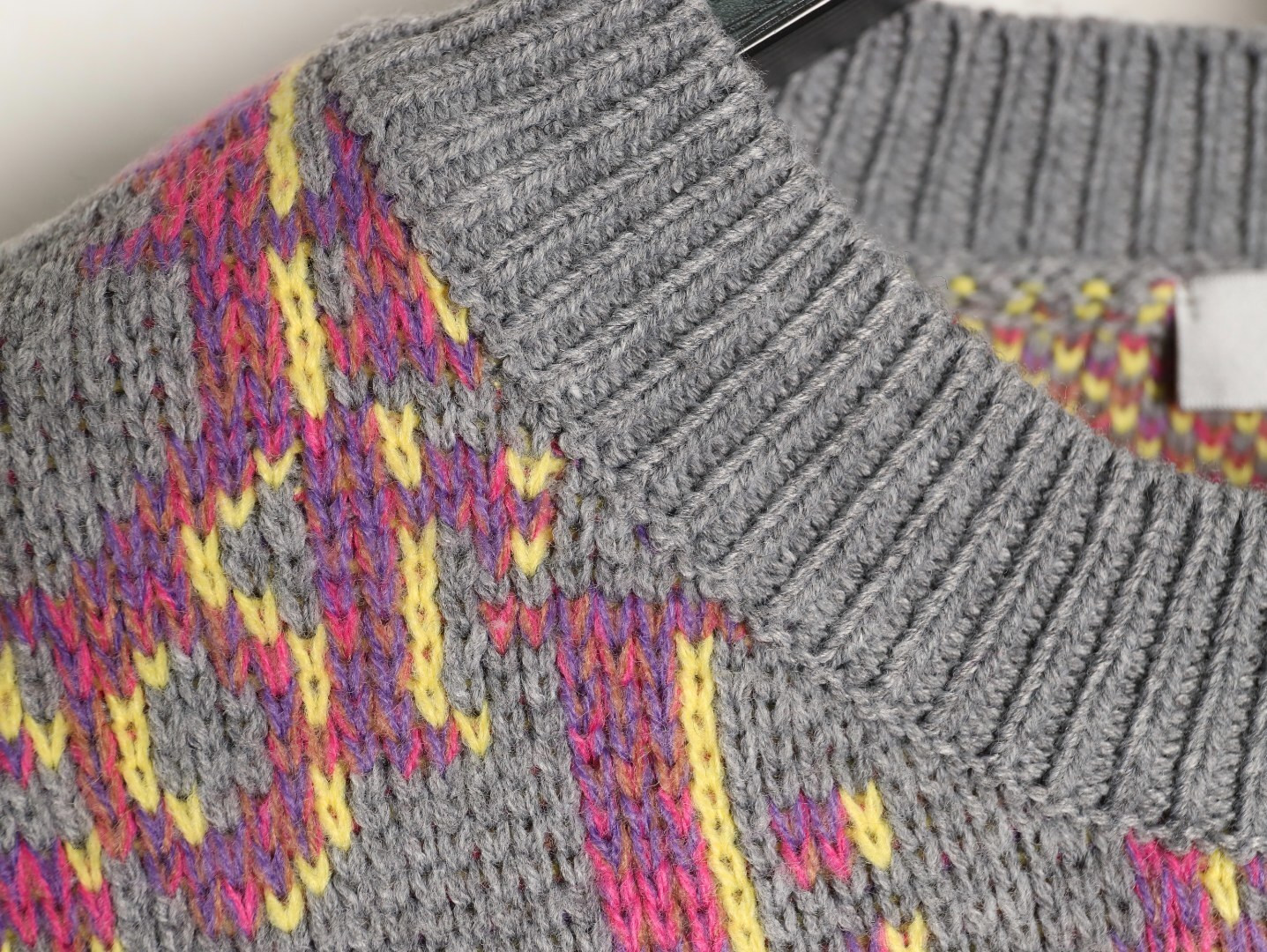 D*0r CD Sweaters