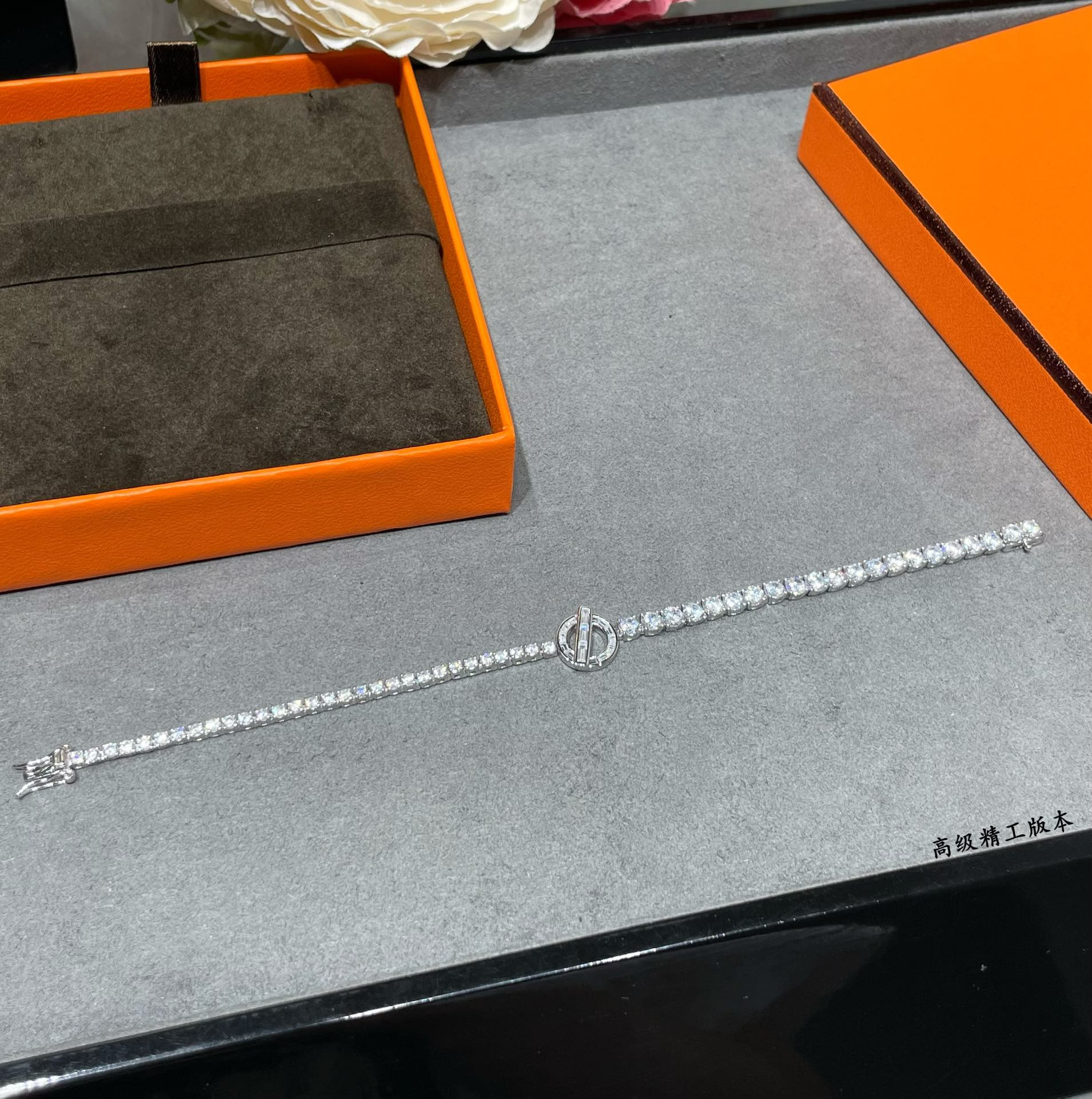 H**mes OT square diamond Bracelet