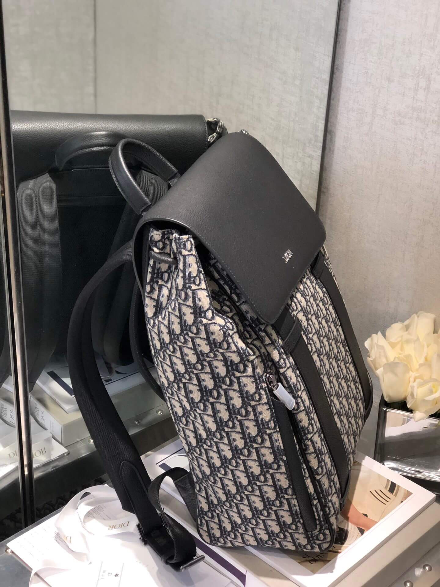 D*0r BACKPACK