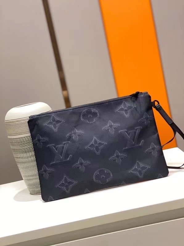LV L0*is V*t0n 2054 REVERSIBLE POUCH M80142