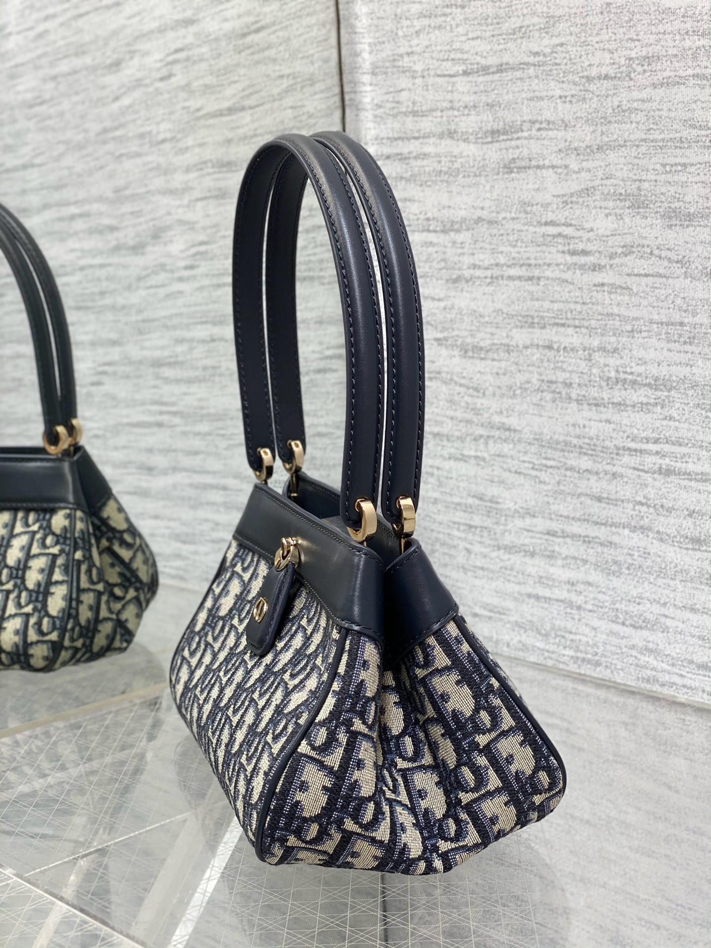 Ch**an D*0r SMALL D*0r KEY BAG 8.5x5x4.5 in