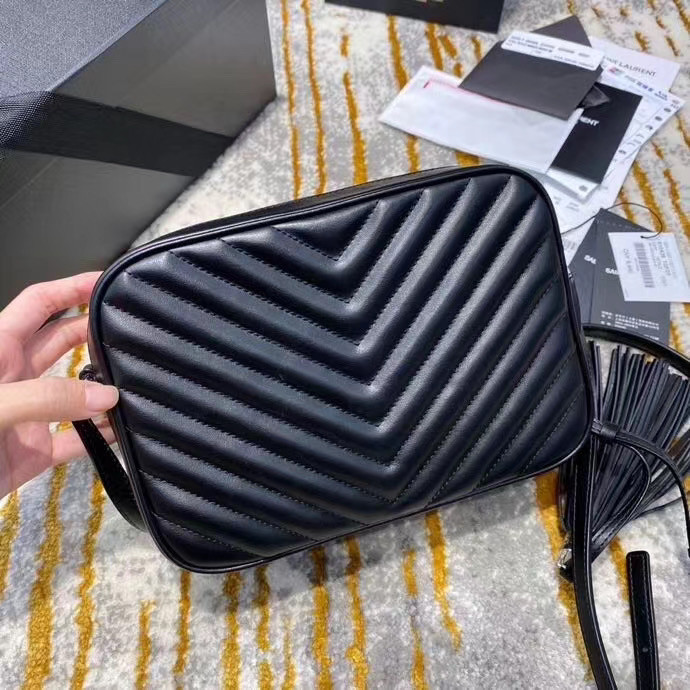 Y*L LOU Camera bag in quilted leather