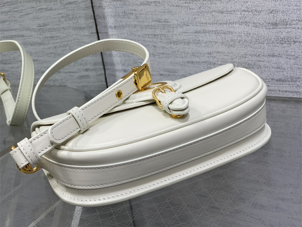 D*0r BOBBY EAST-WEST BAG Latte Box Calfskin white