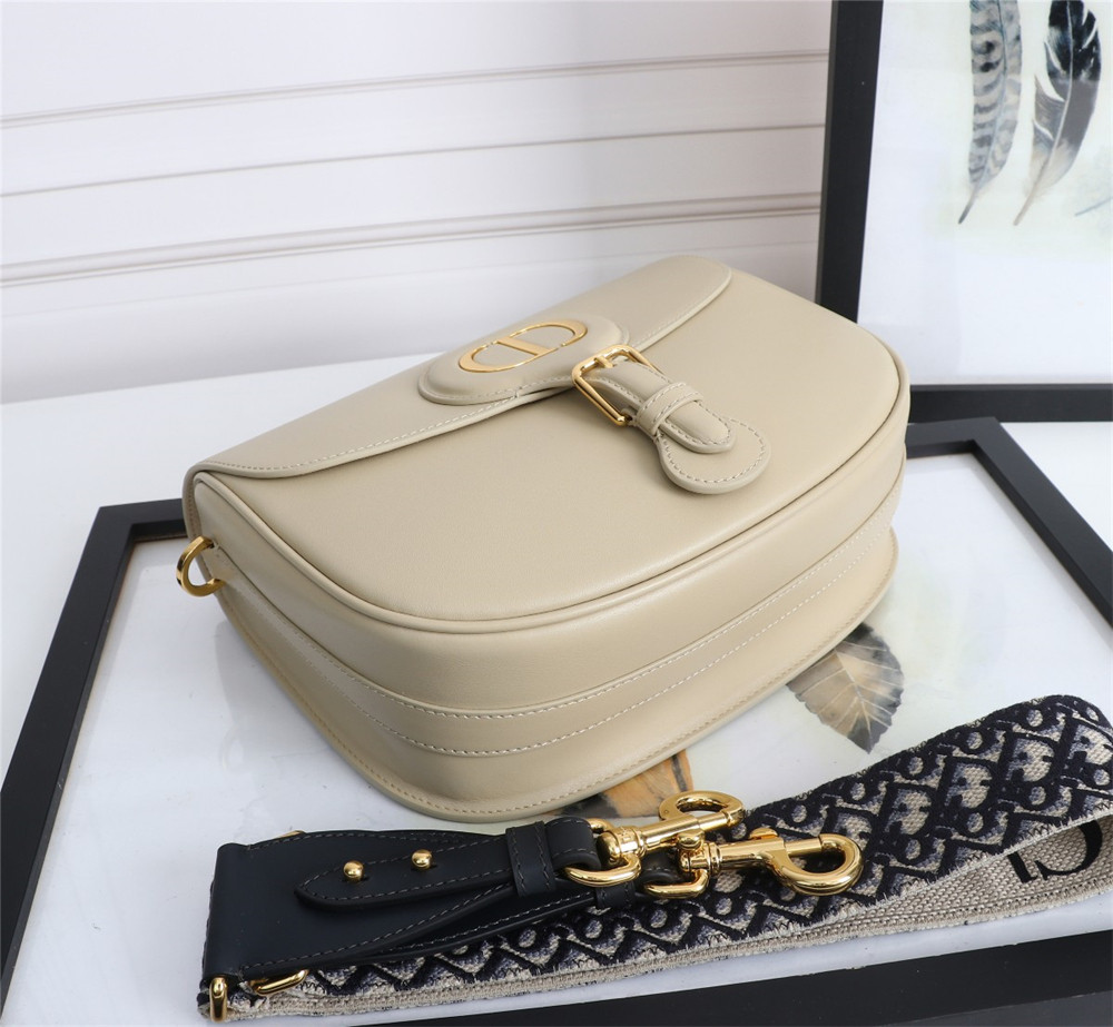 LARGE D*0r BOBBY BAG Beige Box Calfskin