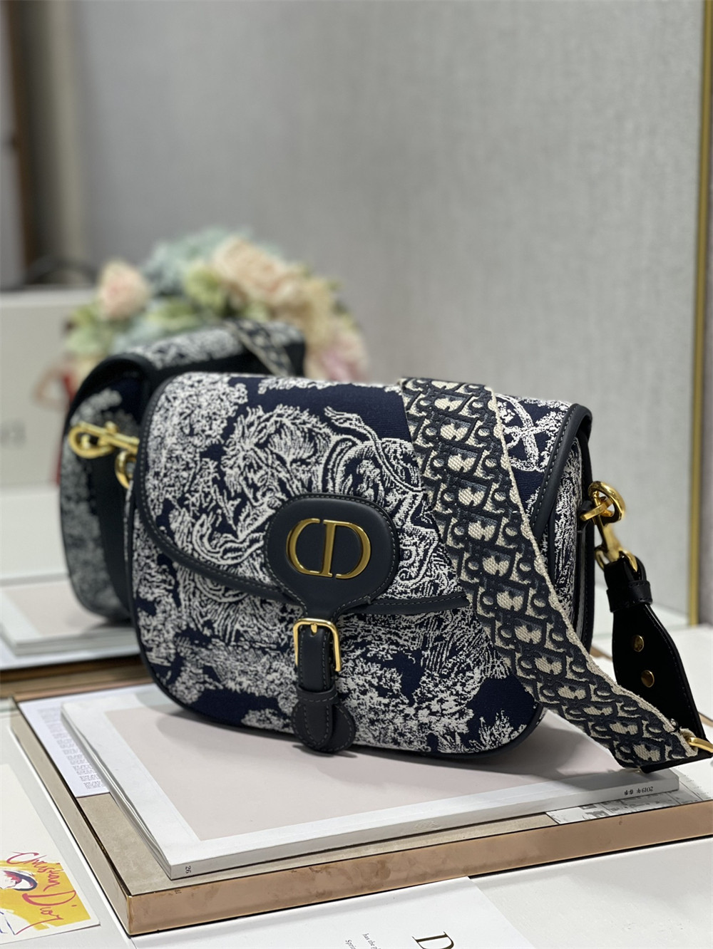 LARGE D*0r BOBBY BAG Oblique