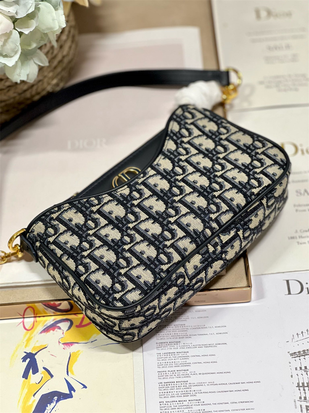 D*0r 30 MONTAIGNE AVENUE BAG Blue D*0r Oblique Jacquard 22.5 x 12.5 x 6.5 cm