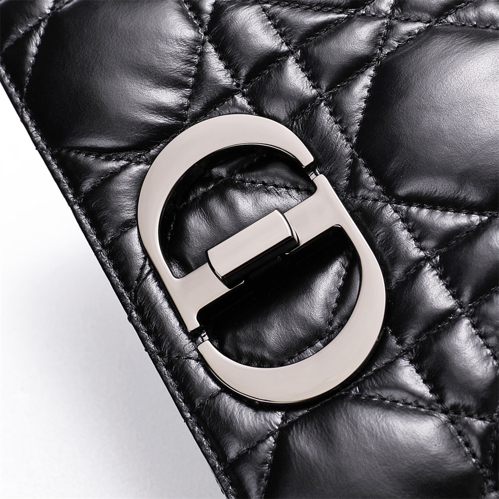 LARGE D*0r CARO BAG Black S*pple Cannage Calfskin With Silver Hardware 29 x 18 x 10 cm
