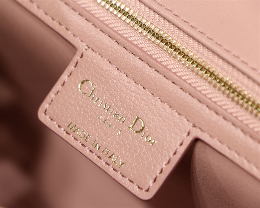 LARGE D*0r CARO BAG Pink S*pple Cannage Calfskin 29 x 18 x 10 cm