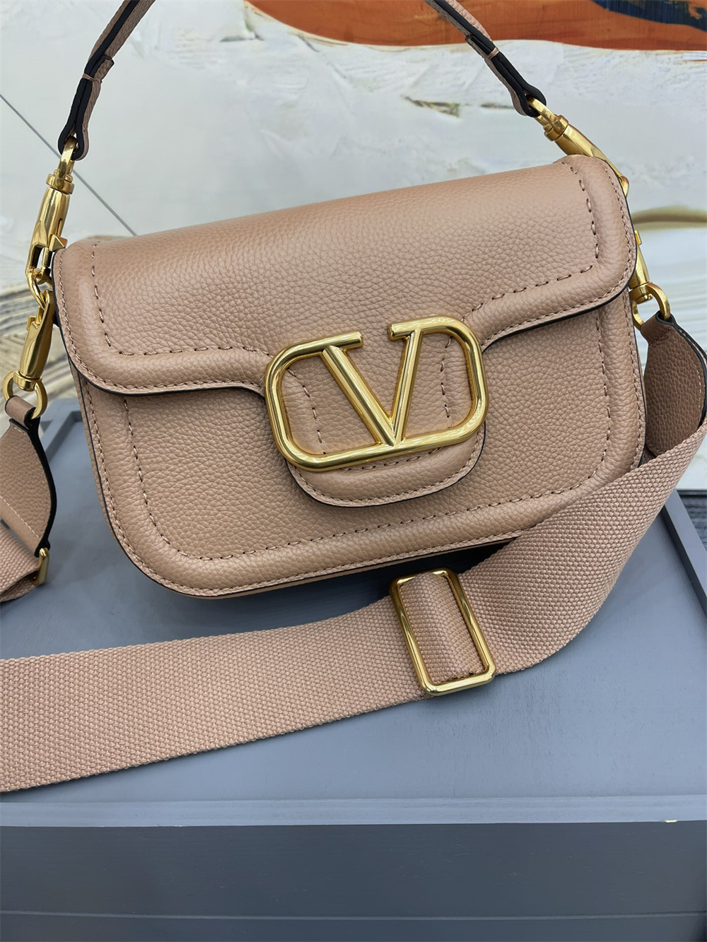 va*t*no GARAVANI ALLTIME GRAINY CALFSKIN SHOULDER BAG ROSE CANNELLE 23.5x18X8cm