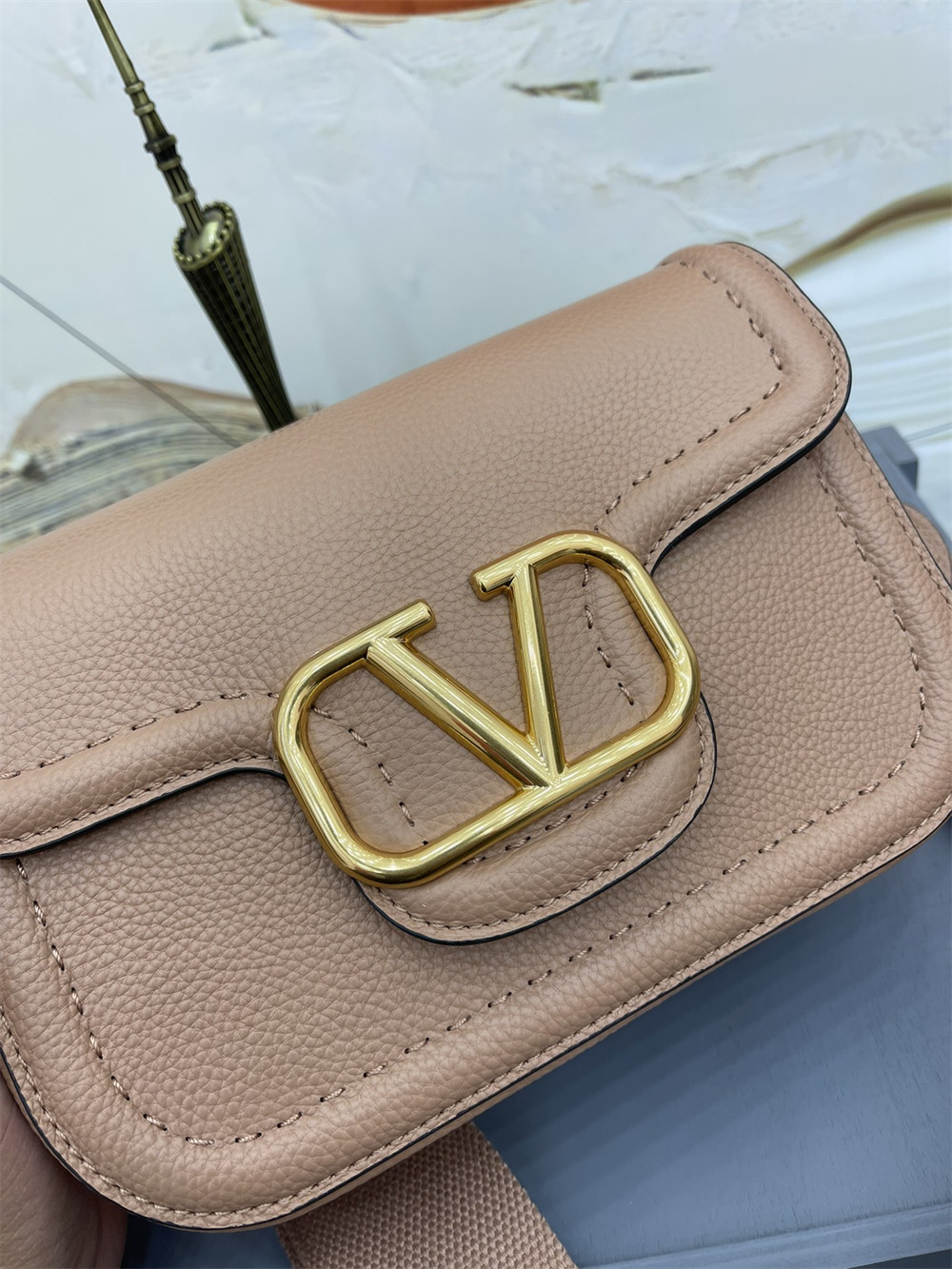 va*t*no GARAVANI ALLTIME GRAINY CALFSKIN SHOULDER BAG ROSE CANNELLE 23.5x18X8cm