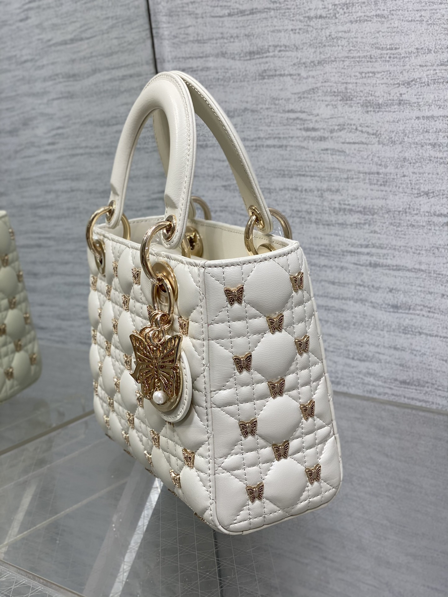 SMALL LADY D*0r White with Butterfly Studs