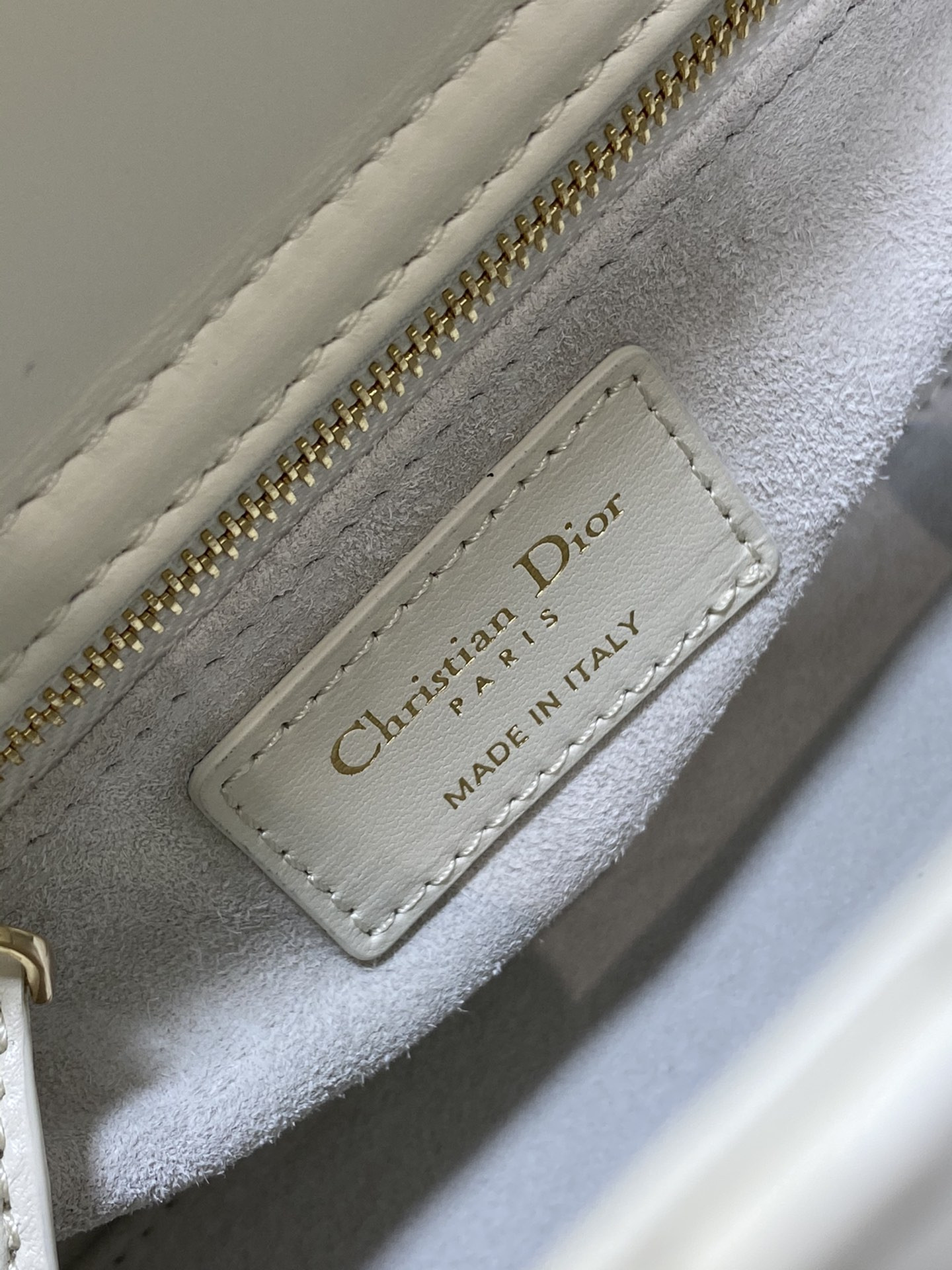 SMALL LADY D*0r White with Butterfly Studs
