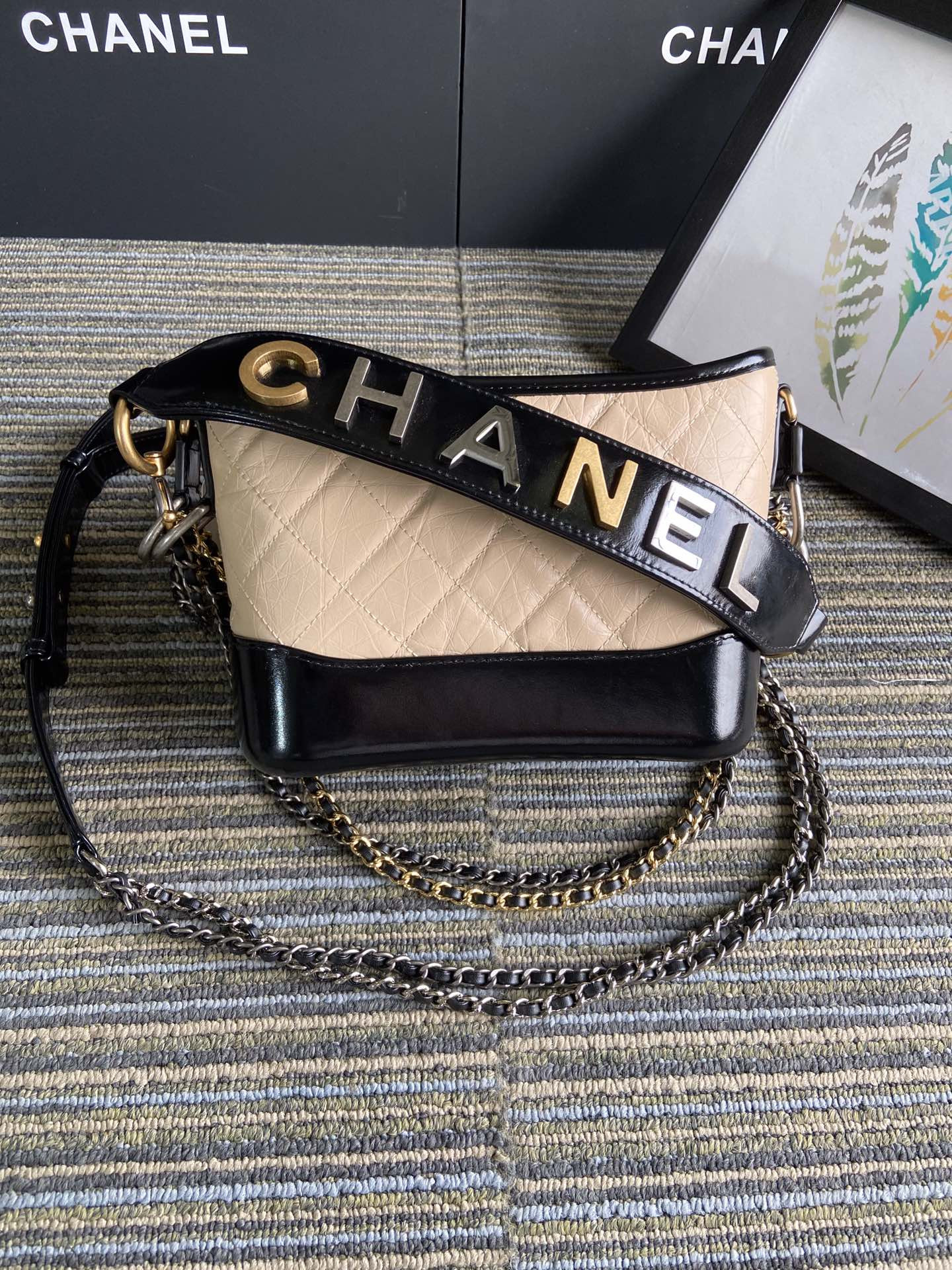 Ch*el Gabrielle SMALL PINK with shoulder strap letters 20 x 15 x 8cm