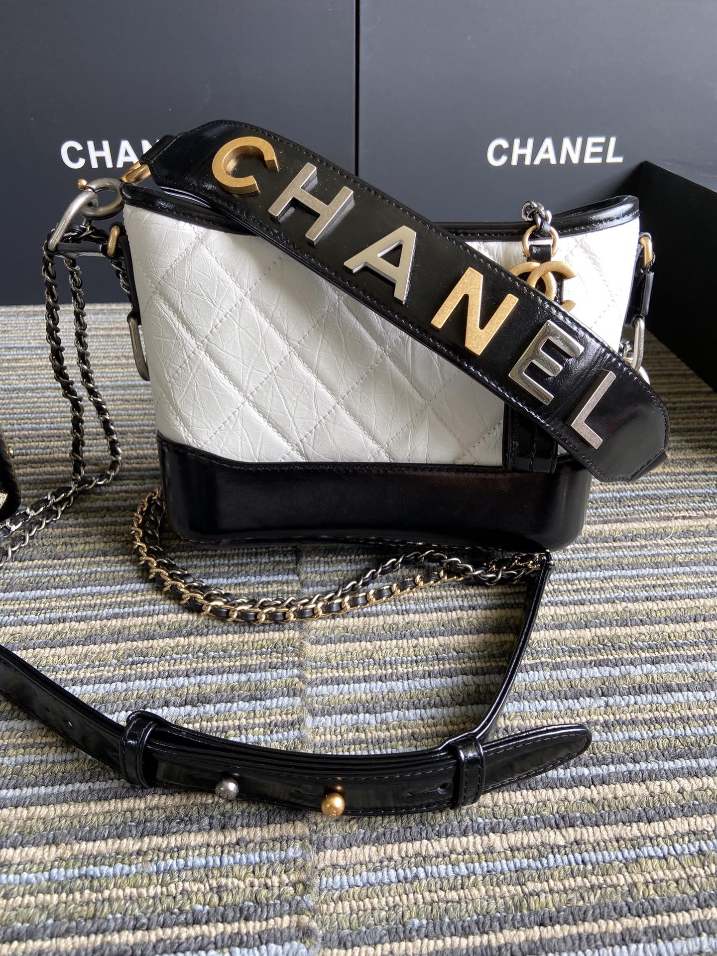 Ch*el Gabrielle SMALL WHITE BLACK with shoulder strap letters 20 x 15 x 8cm
