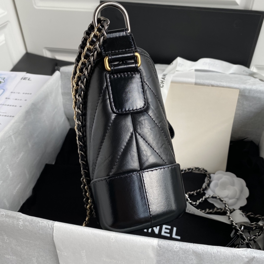 Ch*el Gabrielle SMALL BLACK 20 x 15 x 8cm
